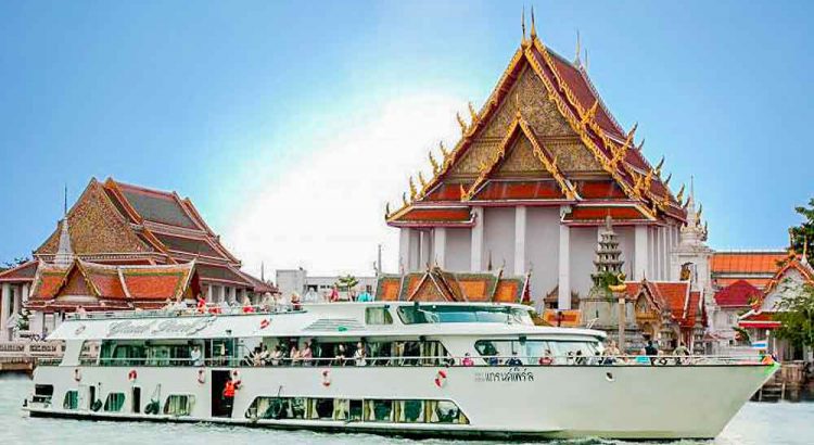 Ayutthaya river cruise by Grand Pearl Cruise from Bangkok