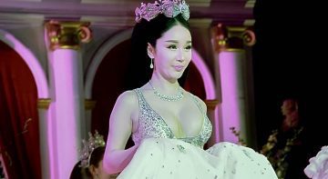 Golden Dome Cabaret Show Bangkok Nightlife Tours