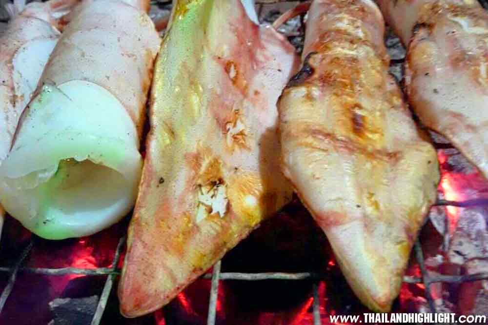 Experience private a night as a Fisherman with squid fishing Pattaya night tour booking price discount offer fishing private trip only your party group