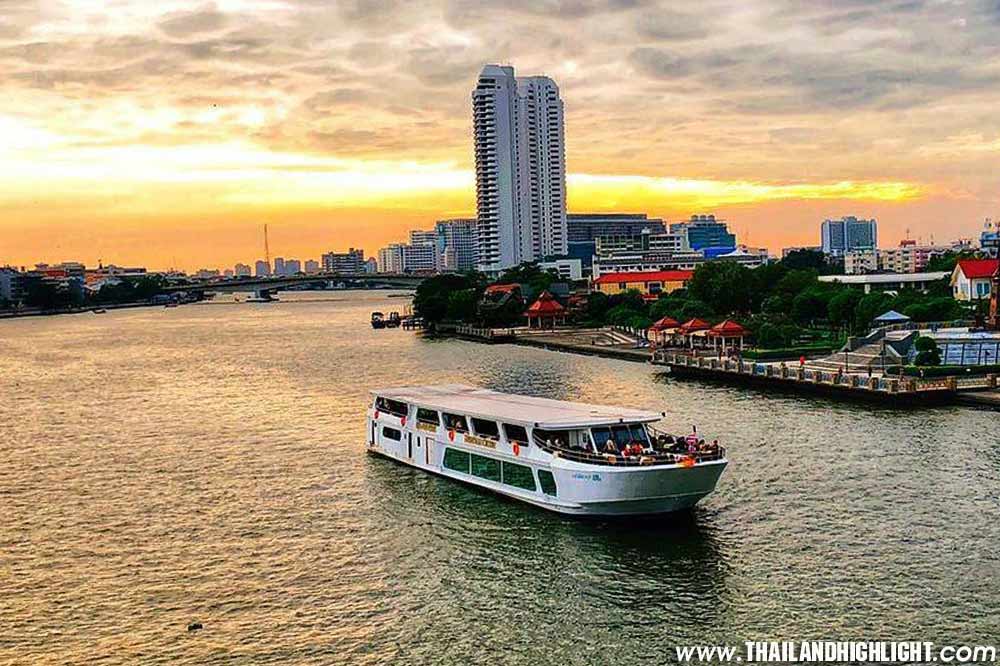 Offier ticket booking of Meridian cruise sunset dinner cruise Bangkok discount price 650฿ Bangkok sunset cruise Chaophraya river at Iconsiam